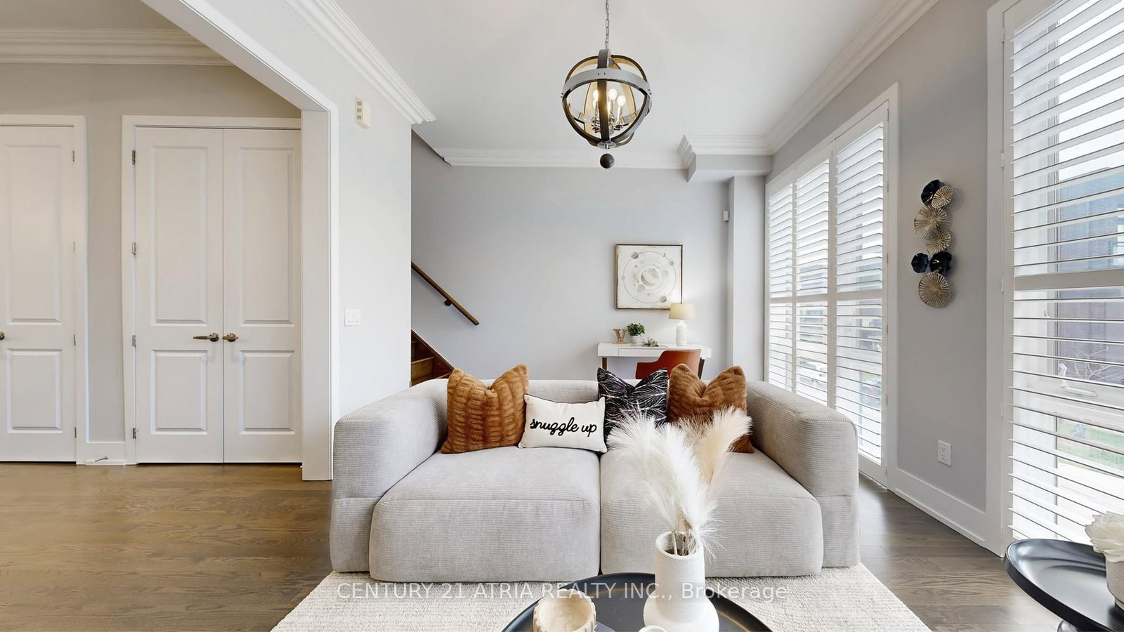 Townhouse for sale at 15 Thorncrest Drive, Vaughan, Ontario, L4J 0K1 - Patterson - MLS: N13017098