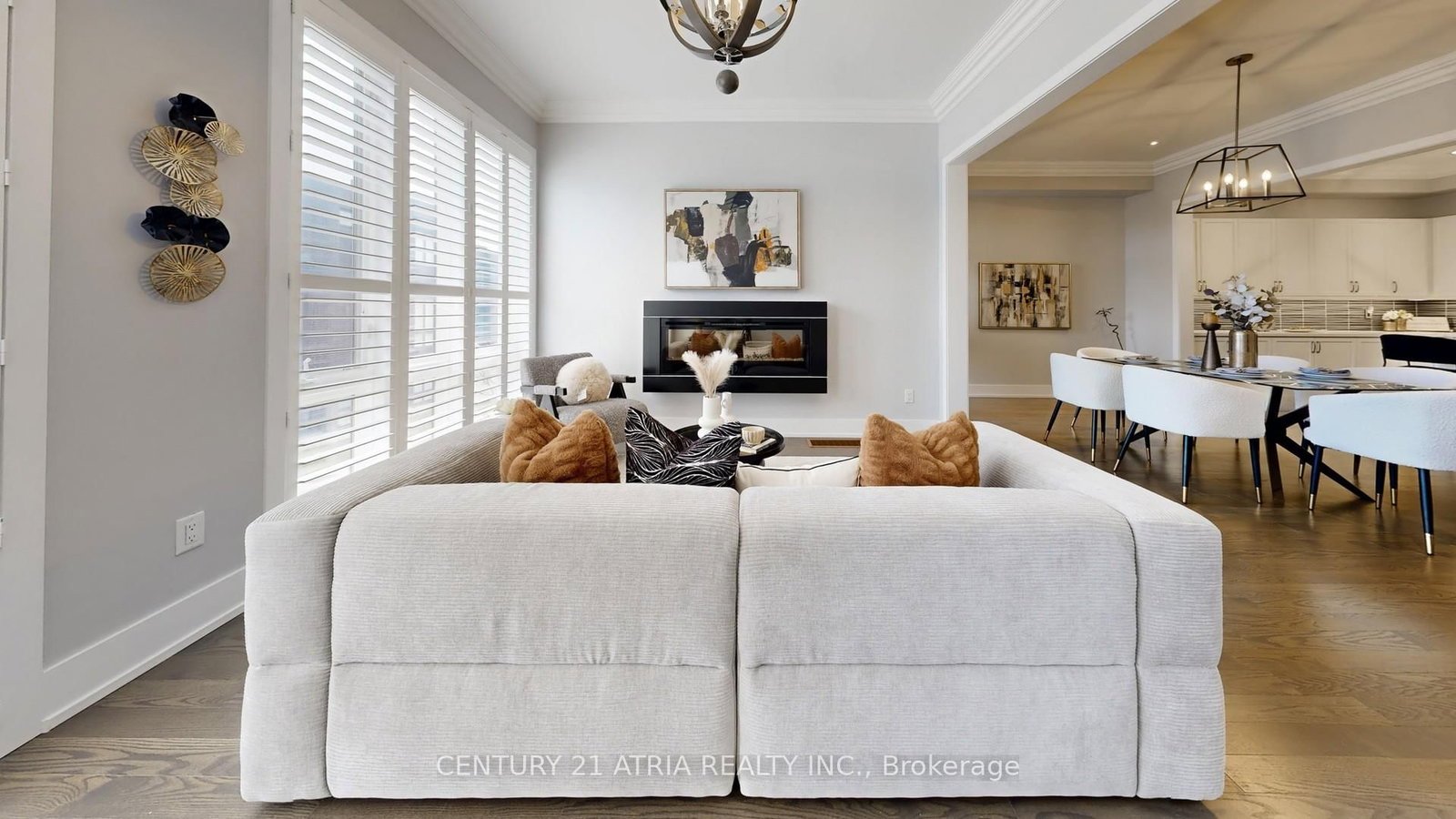 Townhouse for sale at 15 Thorncrest Drive, Vaughan, Ontario, L4J 0K1 - Patterson - MLS: N13017098