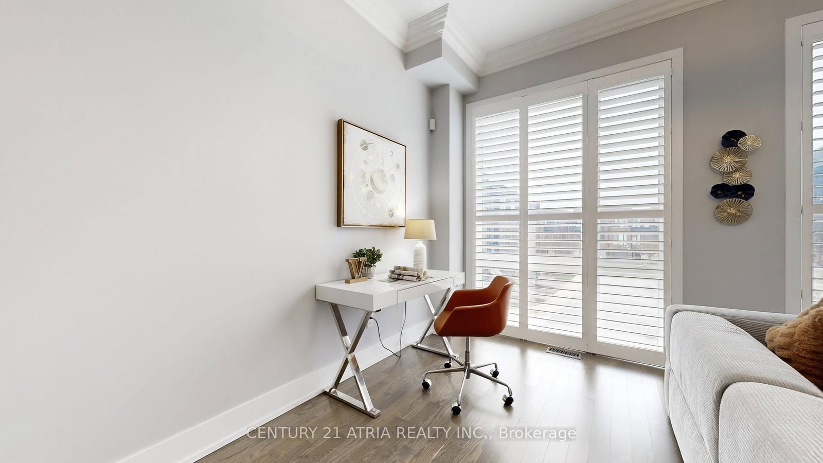 Townhouse for sale at 15 Thorncrest Drive, Vaughan, Ontario, L4J 0K1 - Patterson - MLS: N13017098