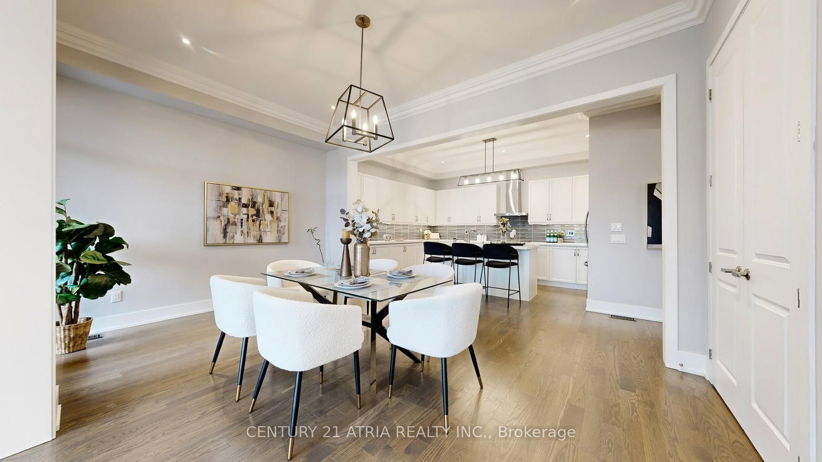 Townhouse for sale at 15 Thorncrest Drive, Vaughan, Ontario, L4J 0K1 - Patterson - MLS: N13017098