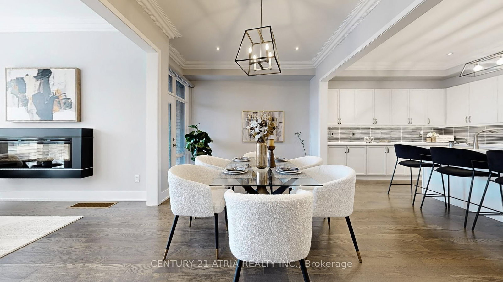 Townhouse for sale at 15 Thorncrest Drive, Vaughan, Ontario, L4J 0K1 - Patterson - MLS: N13017098