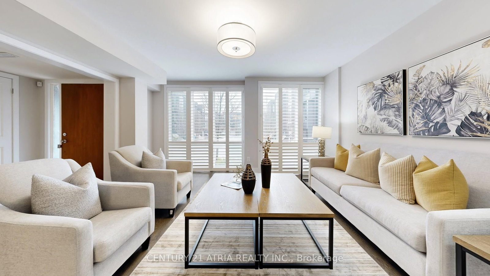 Townhouse for sale at 15 Thorncrest Drive, Vaughan, Ontario, L4J 0K1 - Patterson - MLS: N13017098