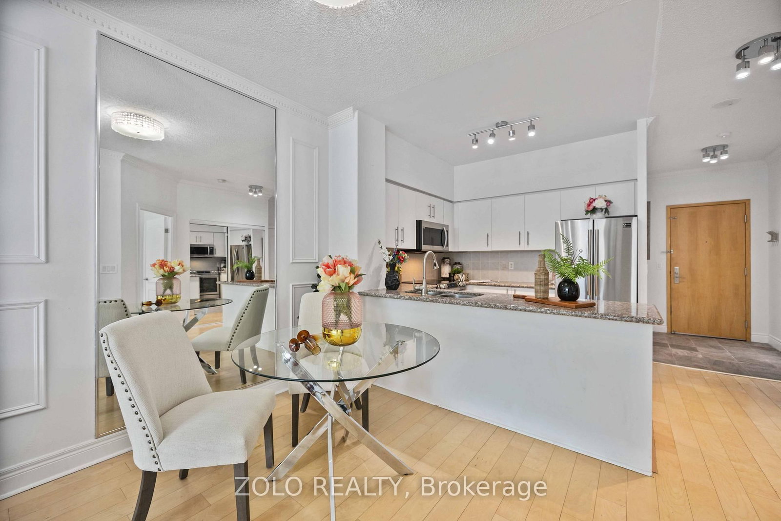 62 Suncrest Boulevard, Unit 105 - Photo 7