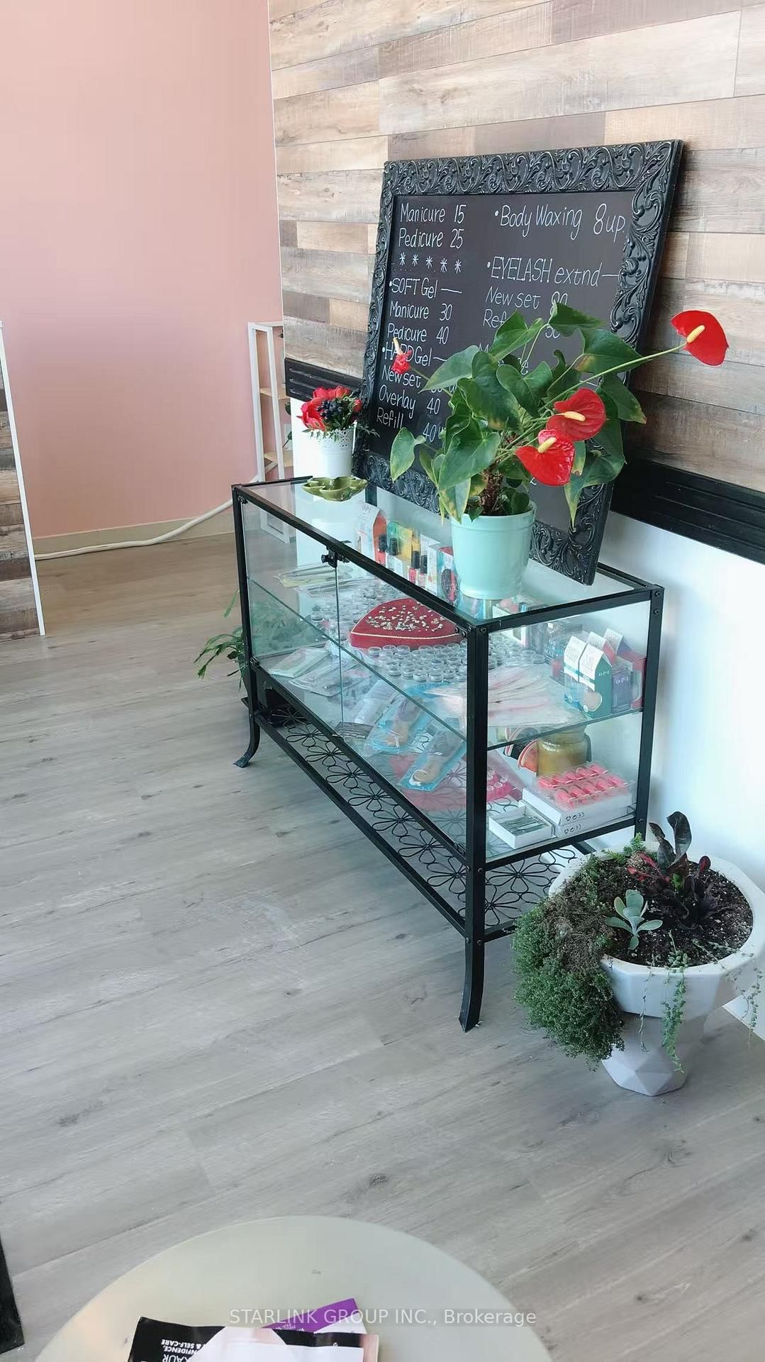 95 Times Avenue - Photo 2