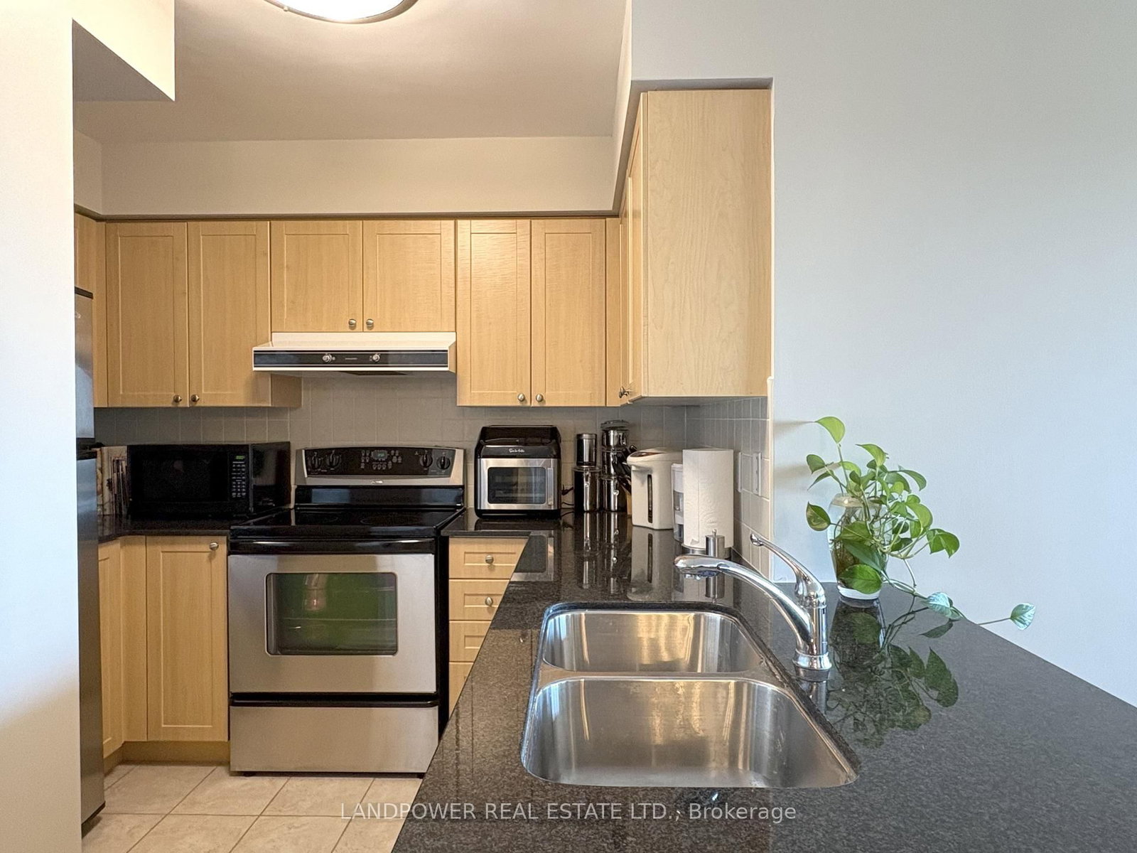 15 North Park Road, Unit 1116 - Photo 18