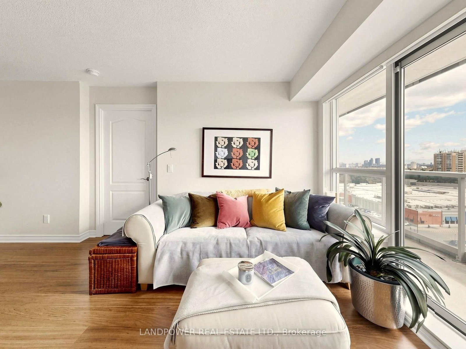 15 North Park Road, Unit 1116 - Photo 6