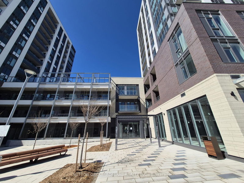 B1311 - 715 Davis Dr, Newmarket, L3Y 0J2 | Image 2