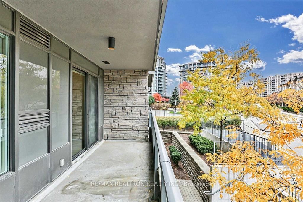 277 South Park Road, Unit 220 - Photo 19