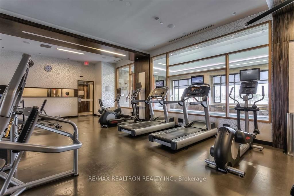 277 South Park Road, Unit 220 - Photo 22