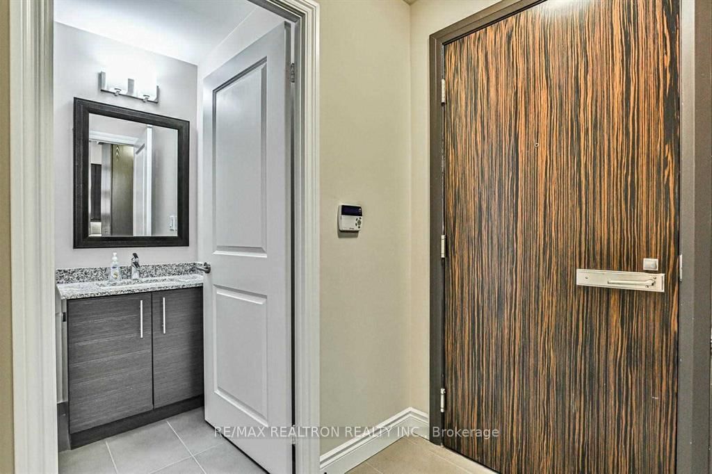 277 South Park Road, Unit 220 - Photo 4