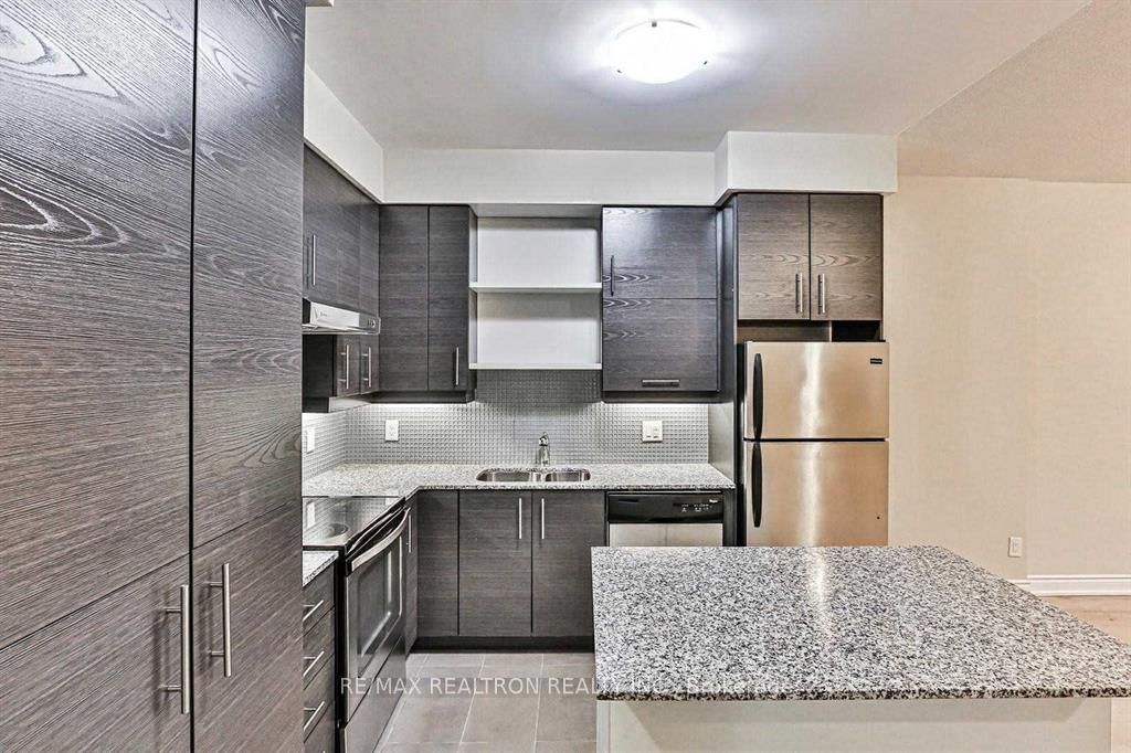 277 South Park Road, Unit 220 - Photo 7