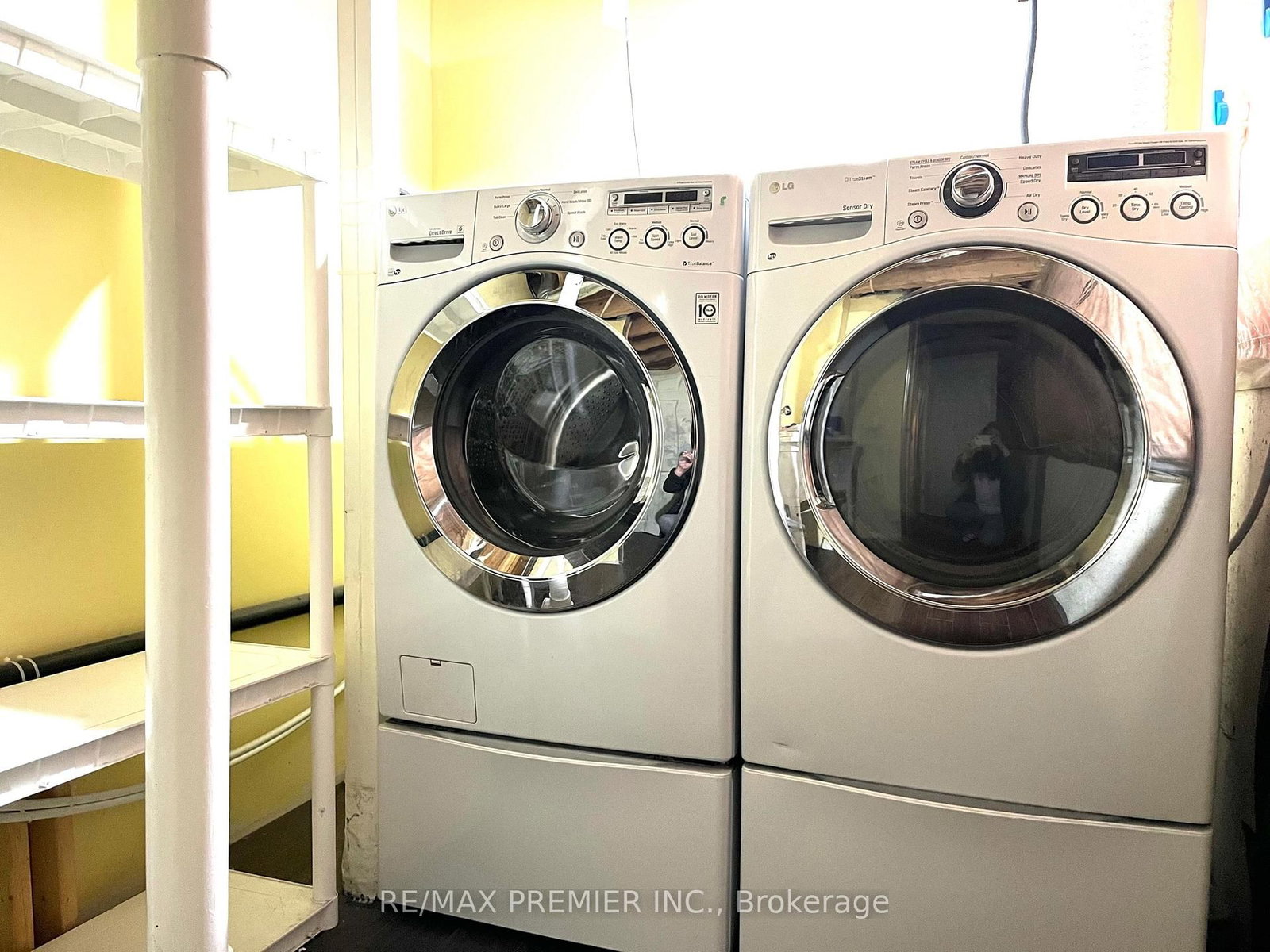 111 Catalpa Crescent - Photo 17