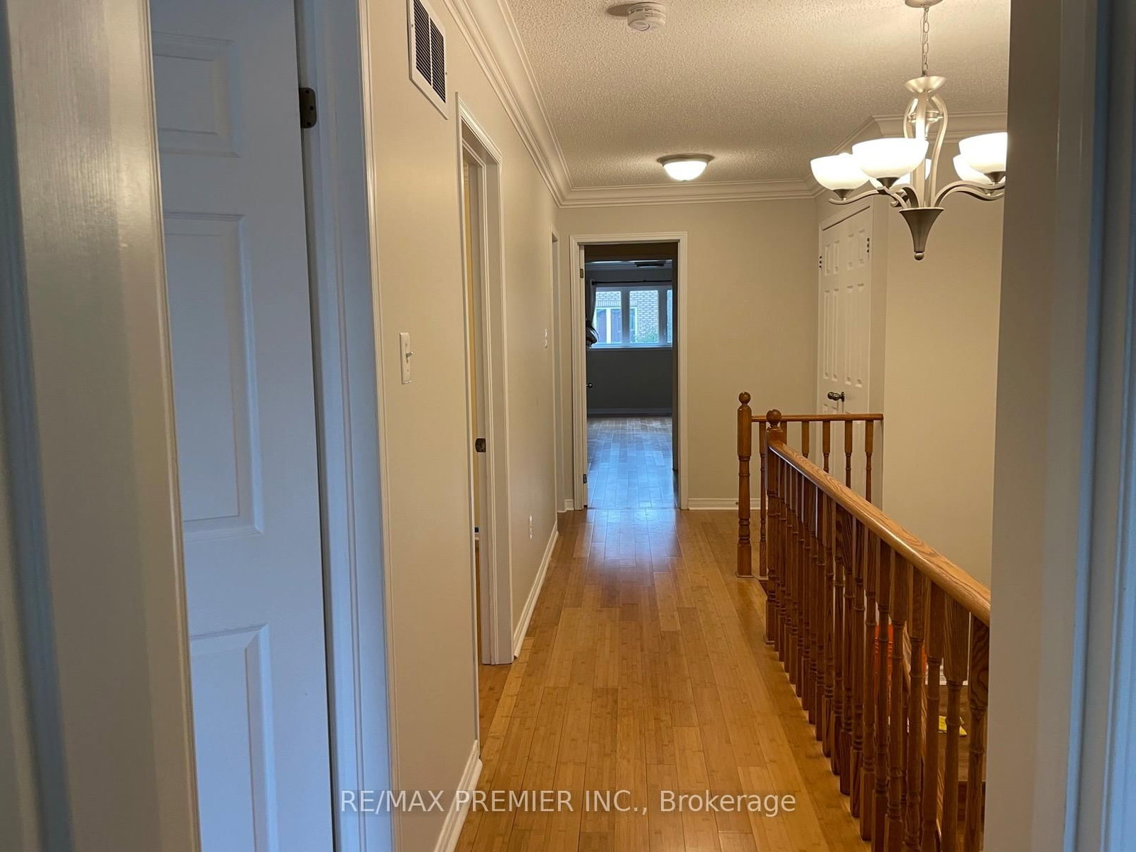 111 Catalpa Crescent - Photo 5