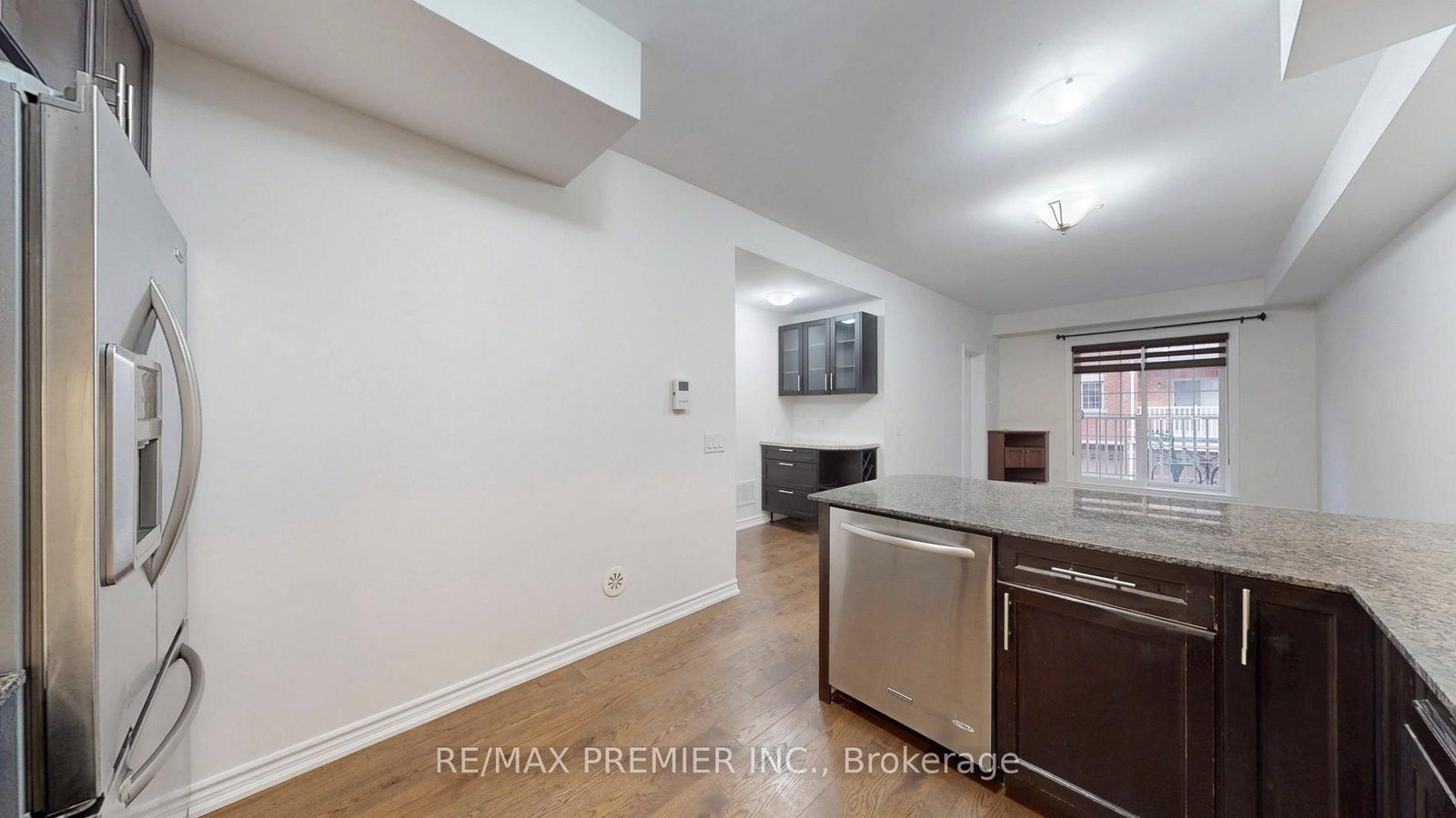 127 Silverwood Avenue, Unit 1 - Photo 12