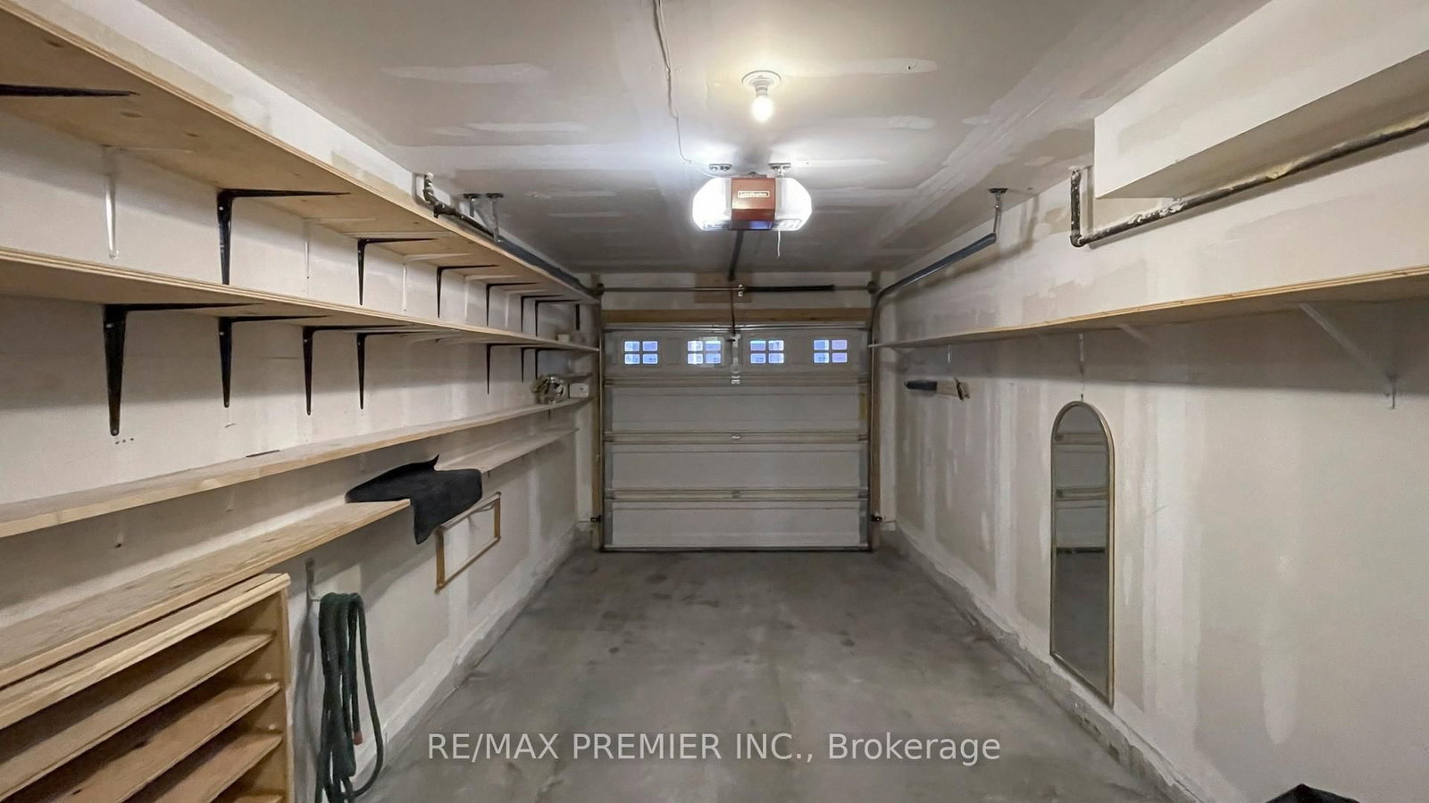 127 Silverwood Avenue, Unit 1 - Photo 29