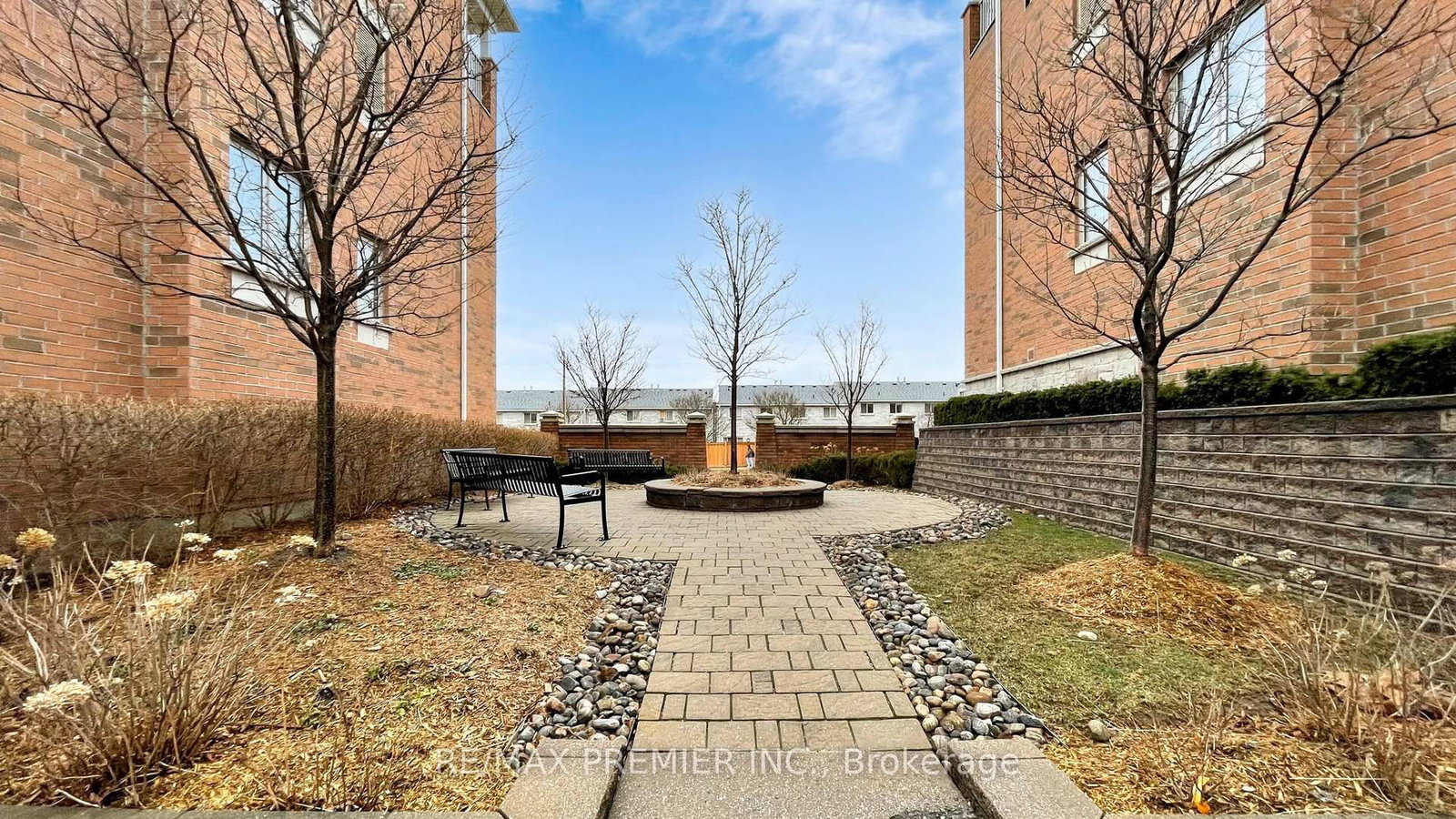 127 Silverwood Avenue, Unit 1 - Photo 33