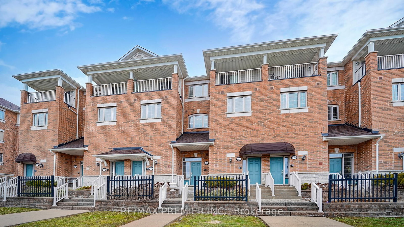 127 Silverwood Avenue, Unit 1 - Photo 4