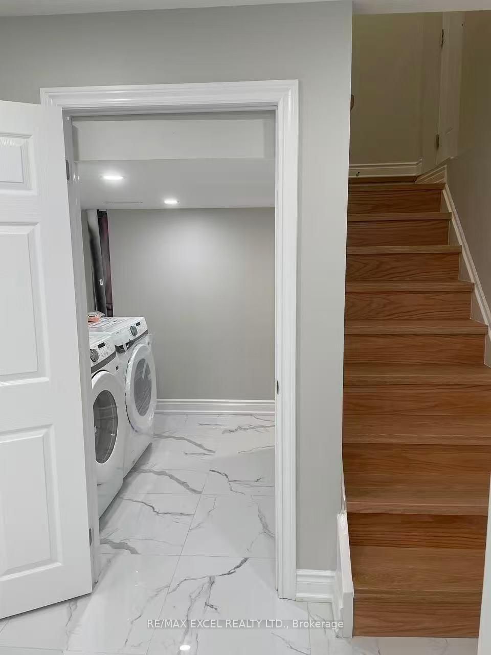 68 Peshawar Avenue, Unit Bsmt - Photo 15