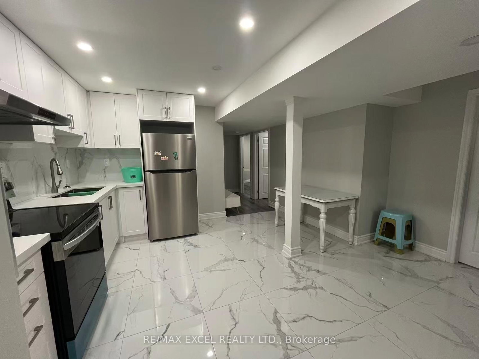 68 Peshawar Avenue, Unit Bsmt - Photo 3