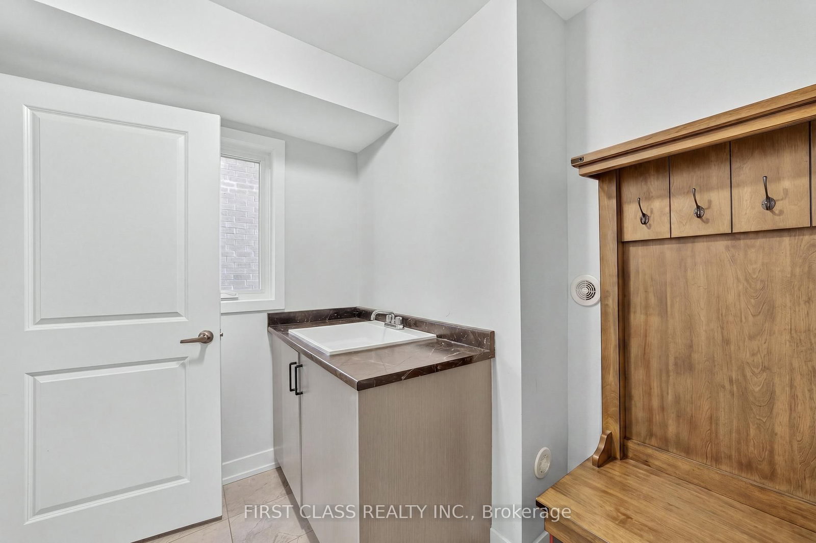 34 Credit Lane - Photo 5