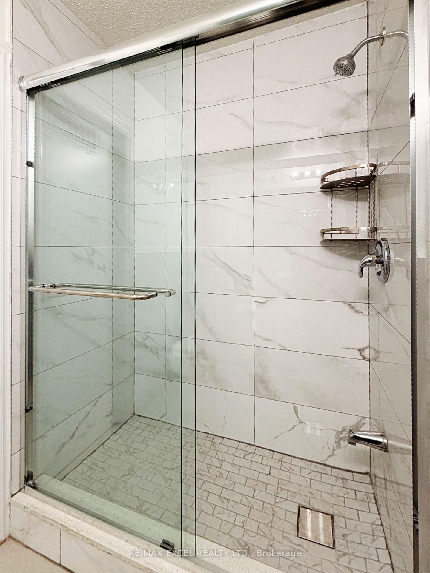 348 Main Street N, Unit 2A - Photo 4