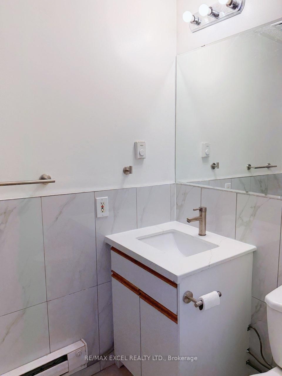 348 Main Street N, Unit 2A - Photo 5