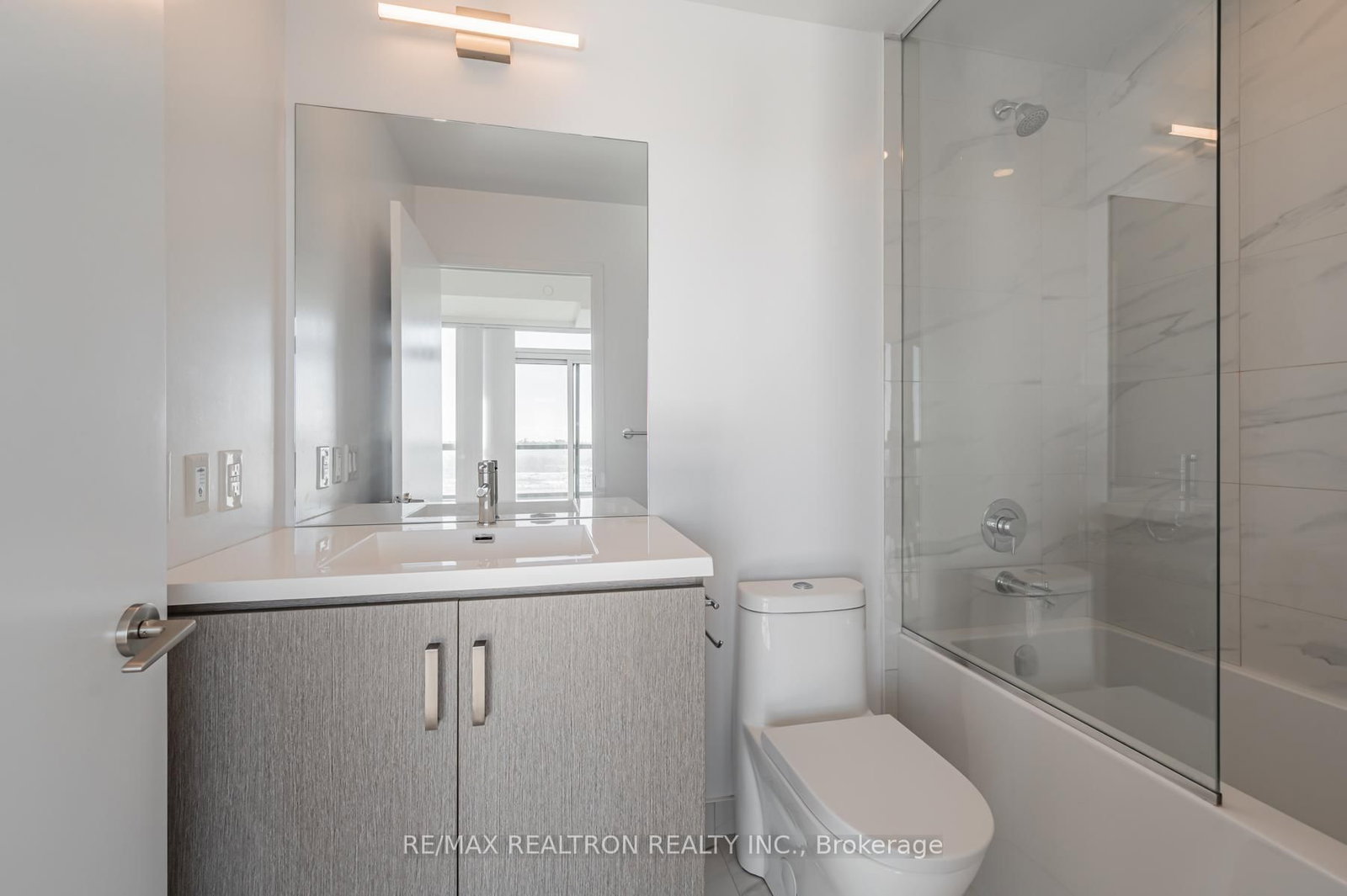 10 Honeycrisp Crescent, Unit 1708 - Photo 11