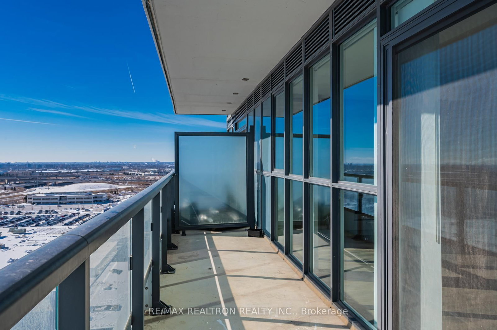 10 Honeycrisp Crescent, Unit 1708 - Photo 14