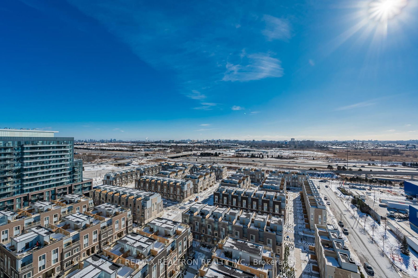 10 Honeycrisp Crescent, Unit 1708 - Photo 16