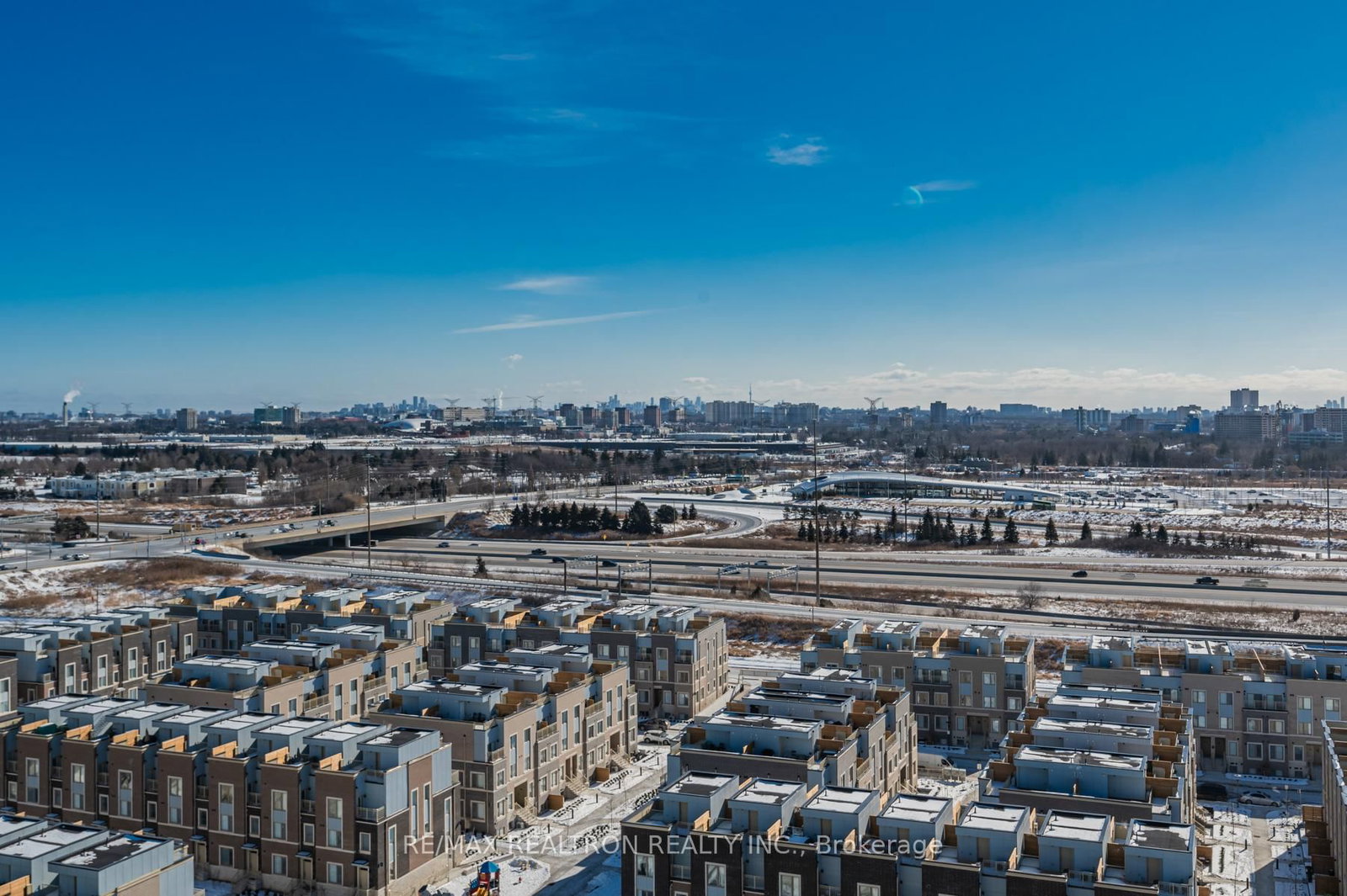 10 Honeycrisp Crescent, Unit 1708 - Photo 17