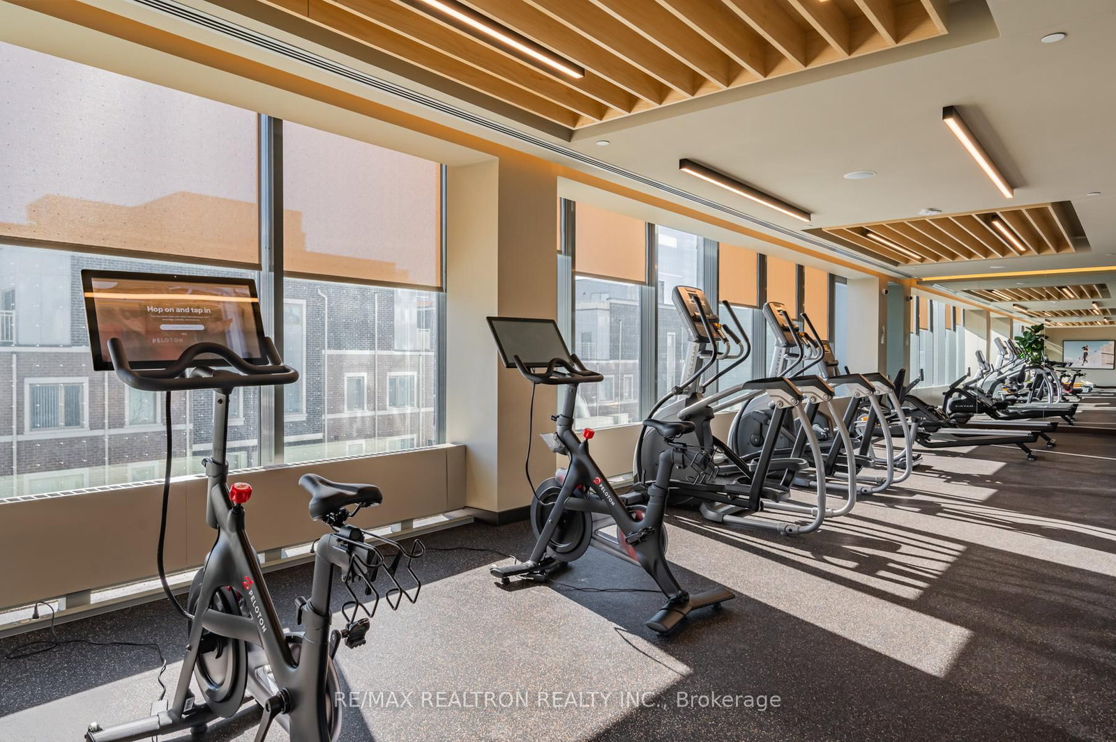 10 Honeycrisp Crescent, Unit 1708 - Photo 21