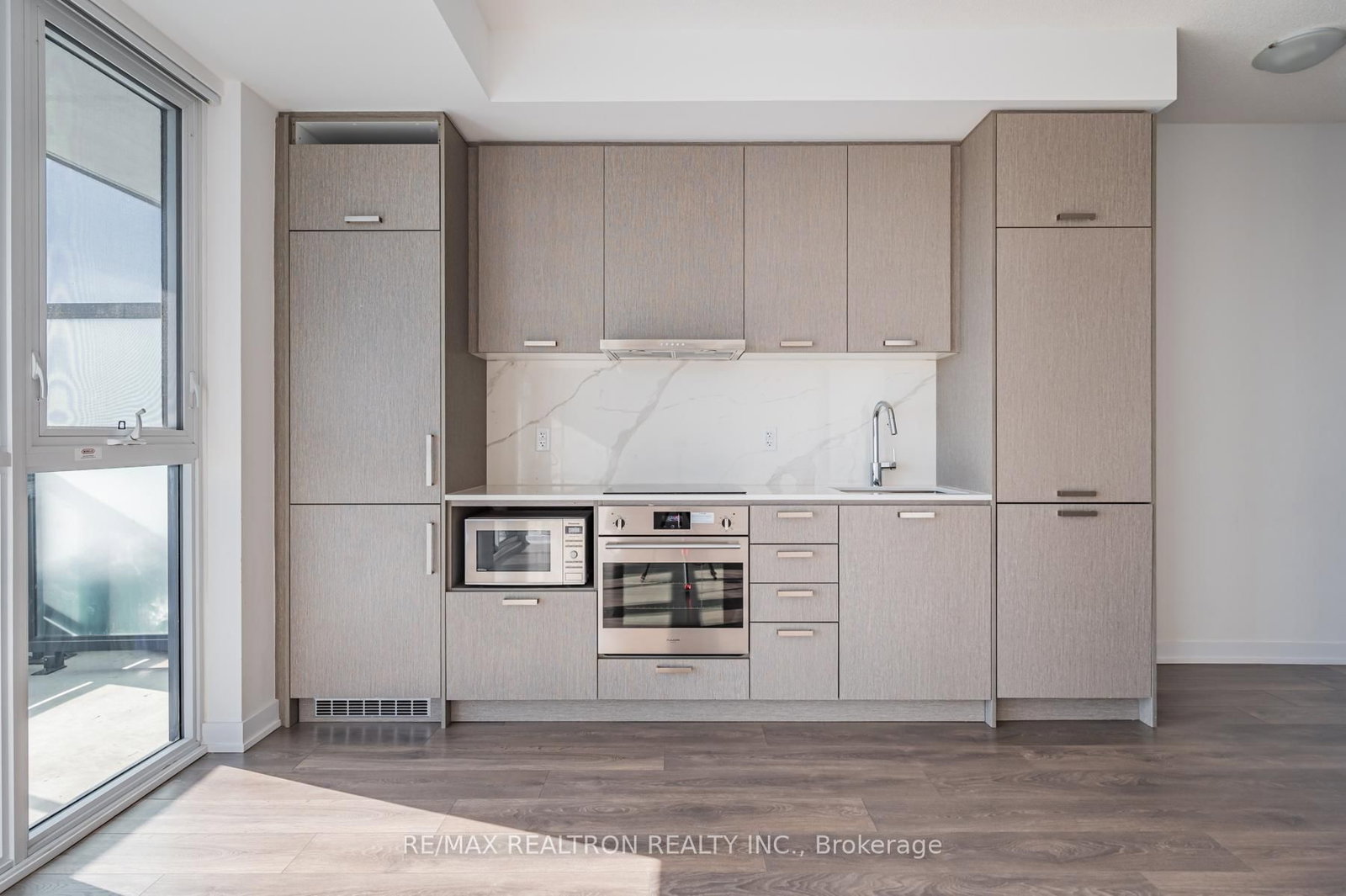 10 Honeycrisp Crescent, Unit 1708 - Photo 7