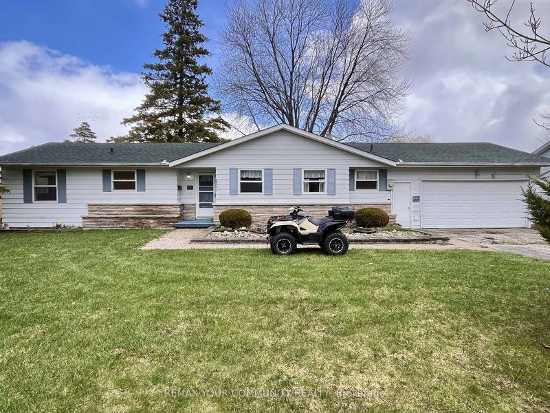 home for sale on 37A Canal Street