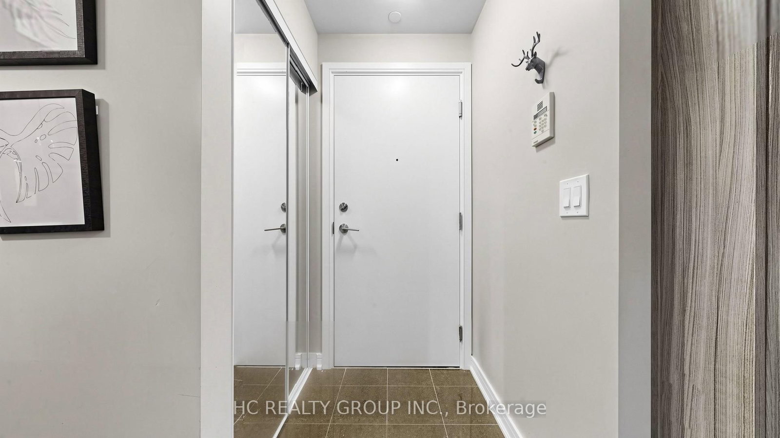 9205 Yonge Street, Unit 907 - Photo 17