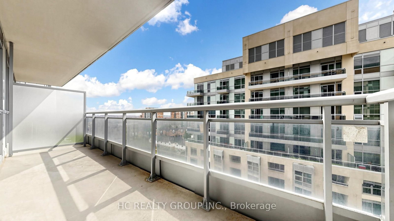 9205 Yonge Street, Unit 907 - Photo 19