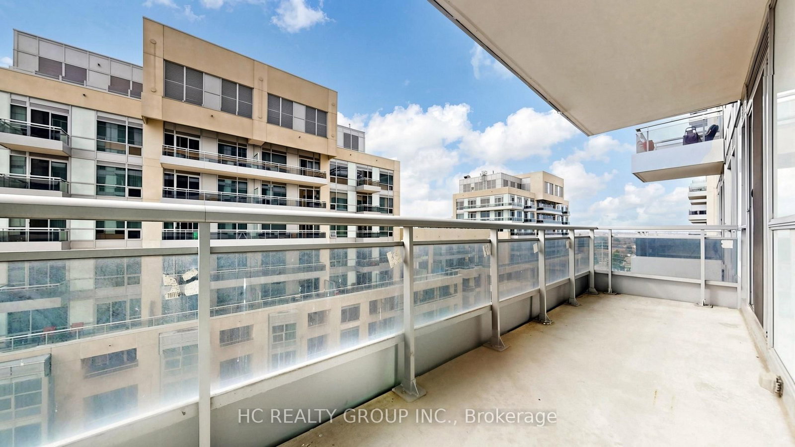 9205 Yonge Street, Unit 907 - Photo 20