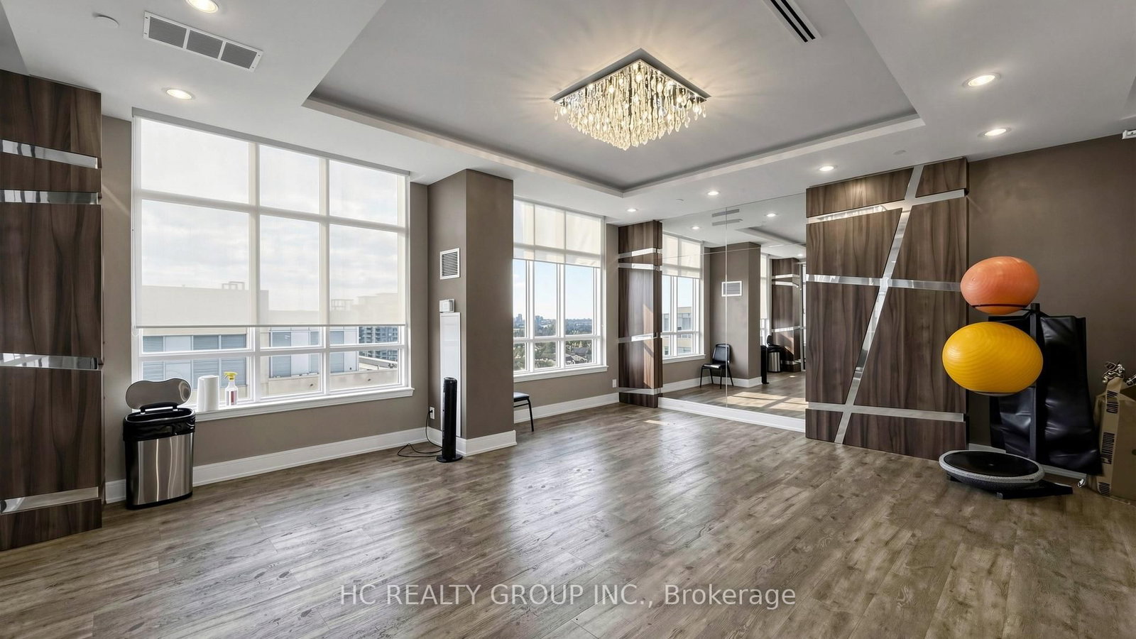 9205 Yonge Street, Unit 907 - Photo 26