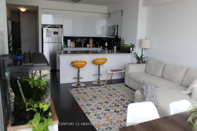 2202 - 2910 Highway 7 Road W