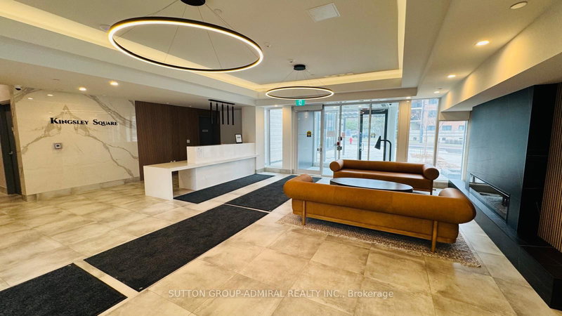 1205A - 705 Davis Dr, Newmarket, L3Y 0J1 | Image 2