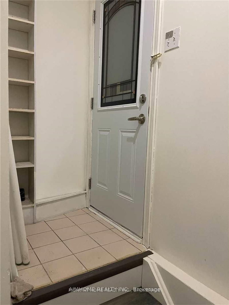 Bsmnt - 58 Hewlett Cres, Markham, L3P 7J7 | Image 2