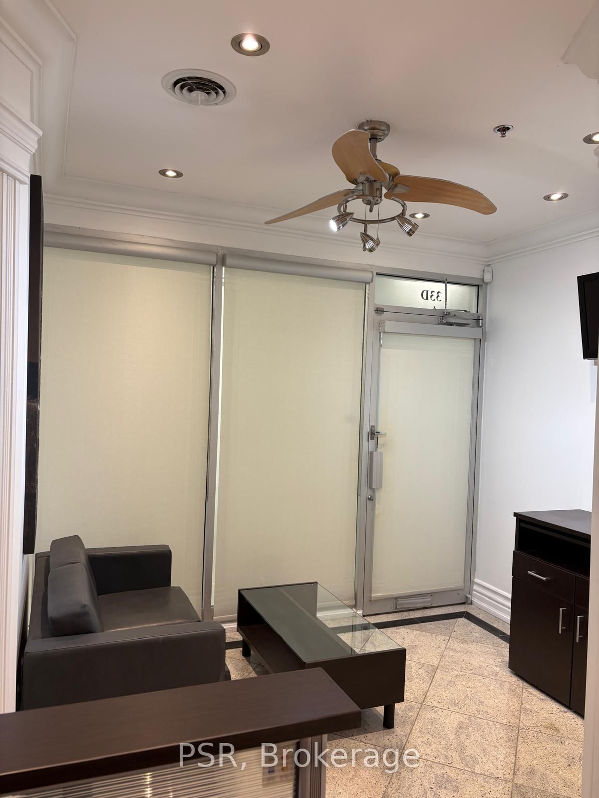 7398 Yonge Street, Unit 33D - Photo 4