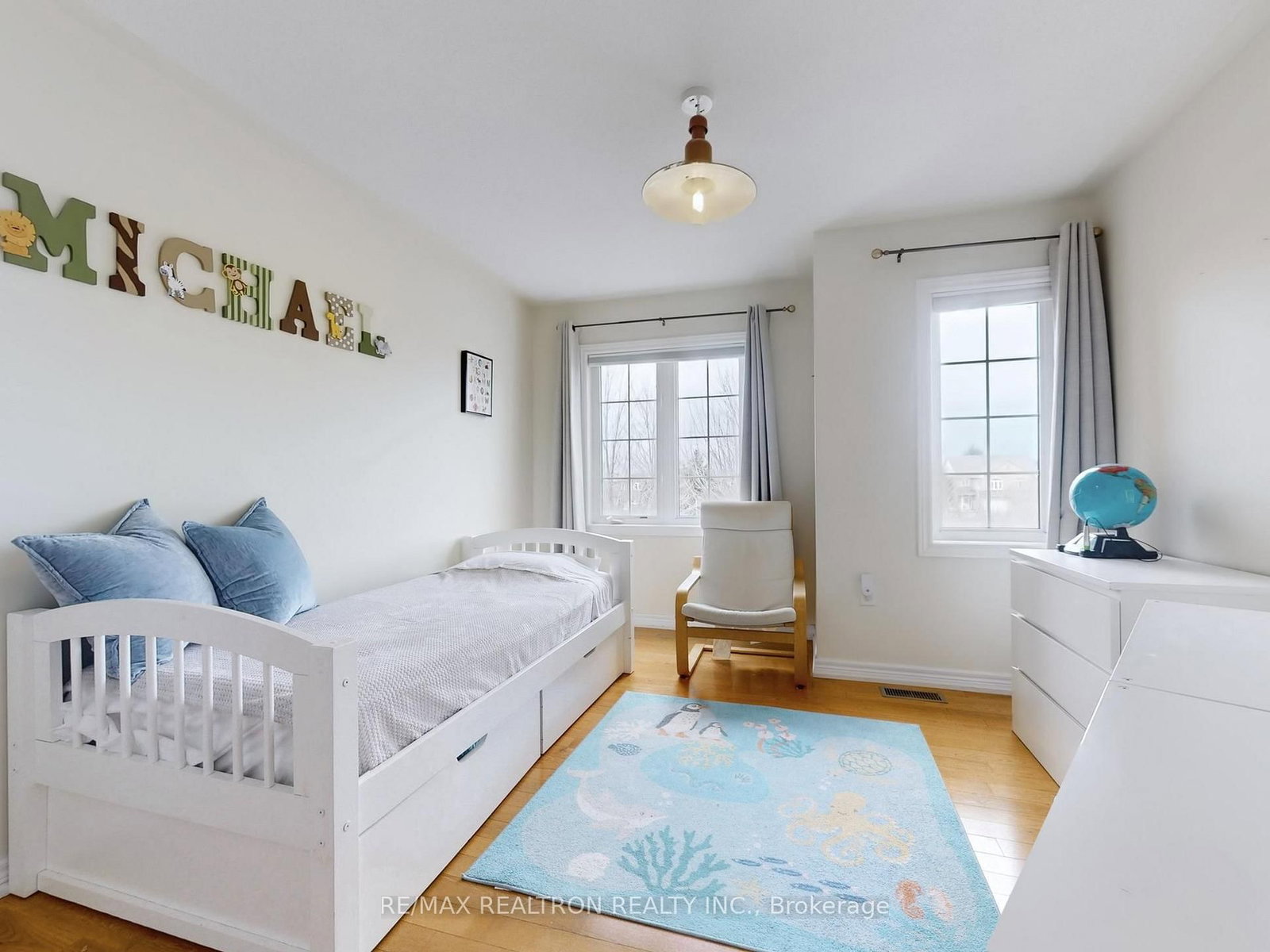 Semi-Detached House for sale at 44 Westolivia Trail, Vaughan, Ontario, L4J 0C1 - Patterson - MLS: N13018062