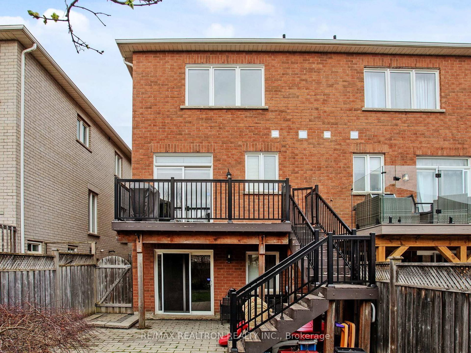 Semi-Detached House for sale at 44 Westolivia Trail, Vaughan, Ontario, L4J 0C1 - Patterson - MLS: N13018062