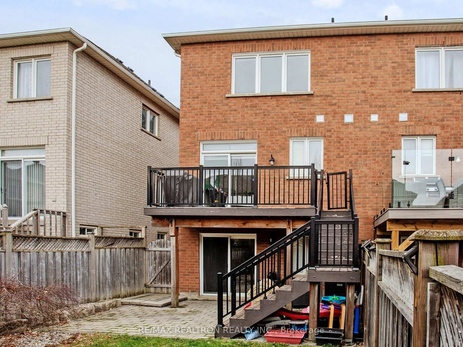 Semi-Detached House for sale at 44 Westolivia Trail, Vaughan, Ontario, L4J 0C1 - Patterson - MLS: N13018062