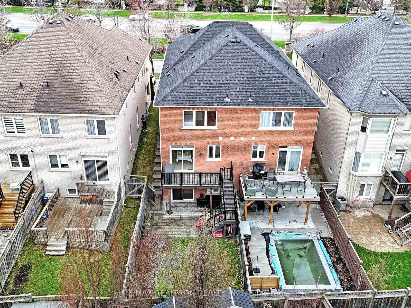 Semi-Detached House for sale at 44 Westolivia Trail, Vaughan, Ontario, L4J 0C1 - Patterson - MLS: N13018062