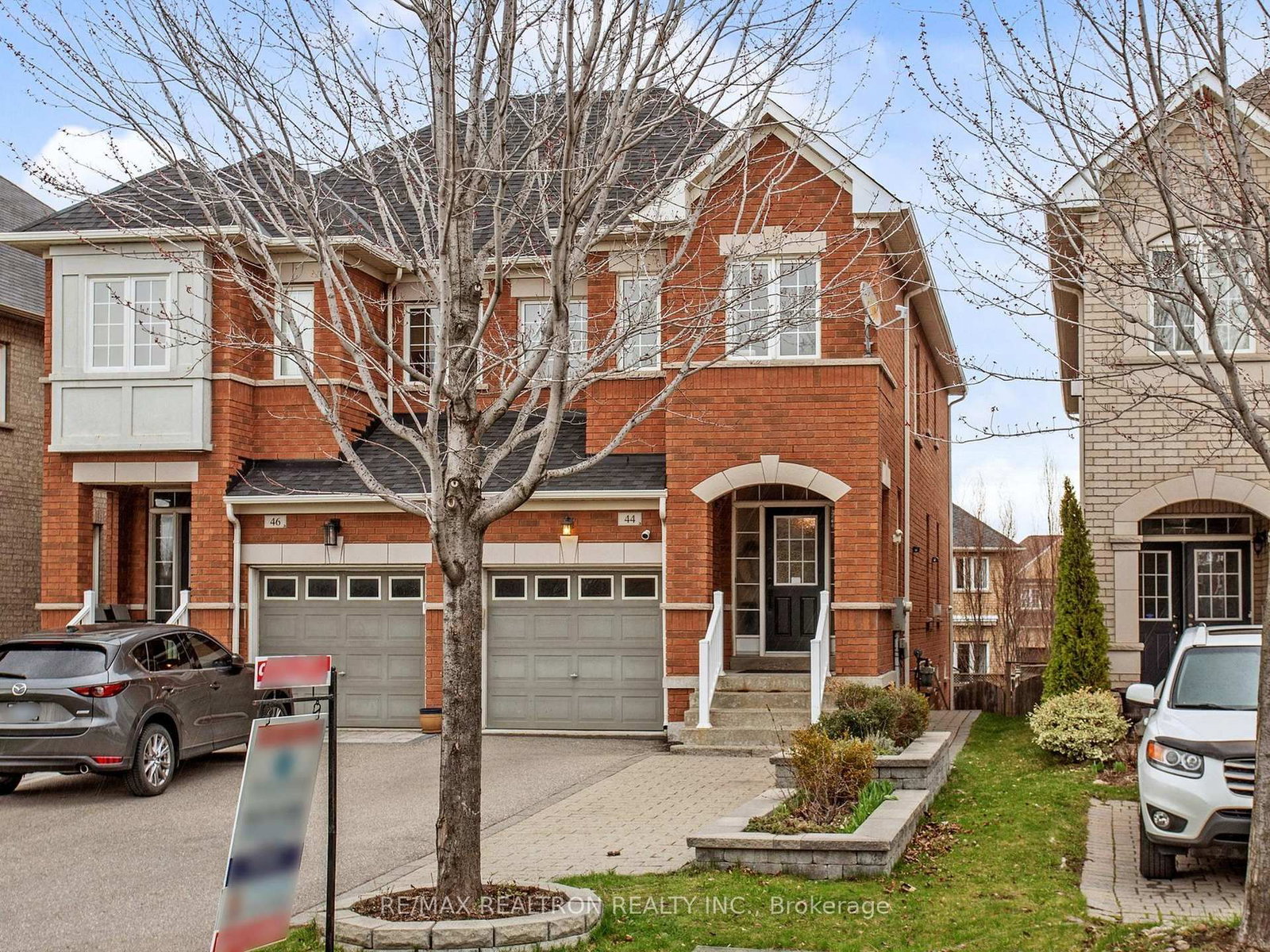 Semi-Detached House for sale at 44 Westolivia Trail, Vaughan, Ontario, L4J 0C1 - Patterson - MLS: N13018062