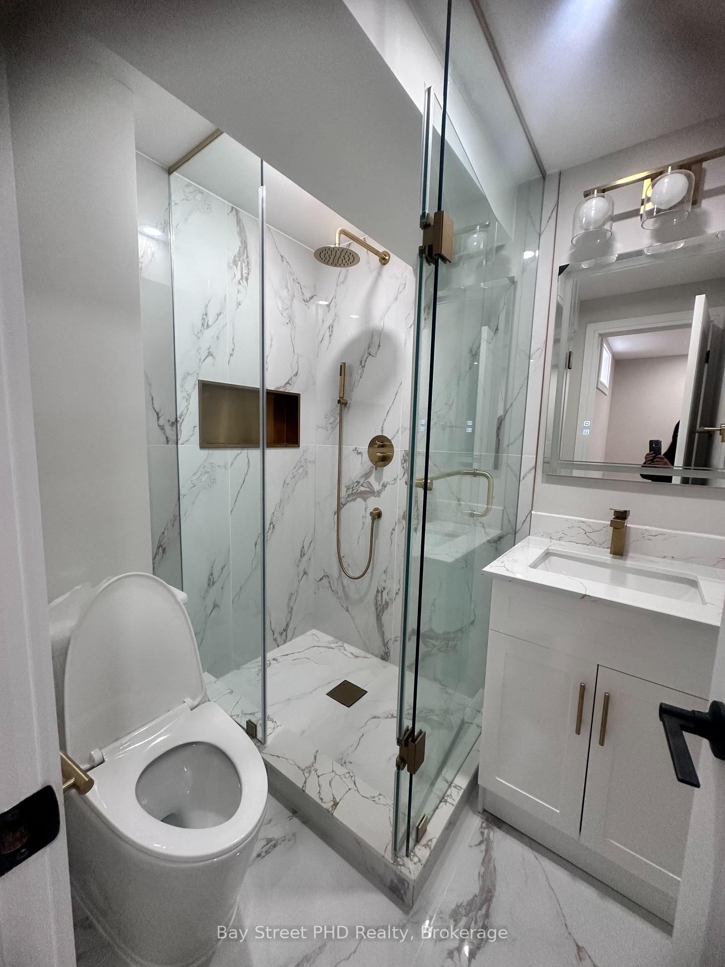 28 West Normandy Drive, Unit BSMT2 - Photo 6