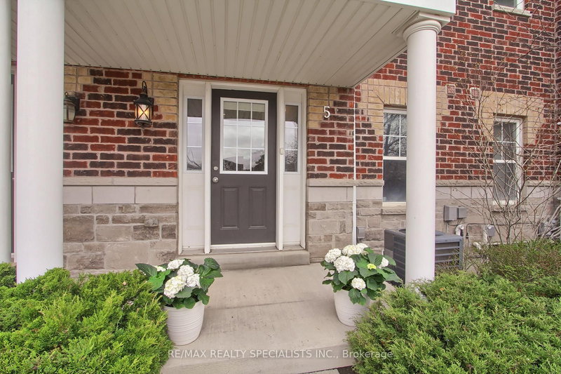 5 - 10 Porter Ave W, Vaughan, L4L 0H1 | Image 2