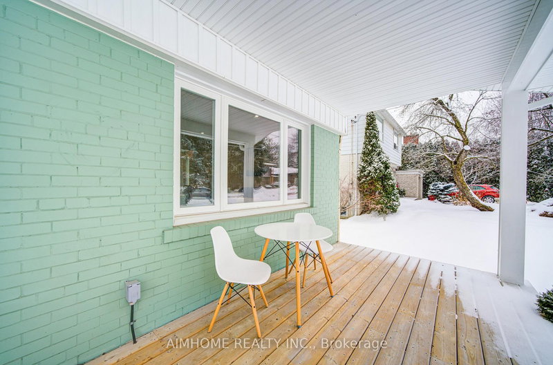 222 Richmond St, Richmond Hill, L4C 3Y8 | Image 3