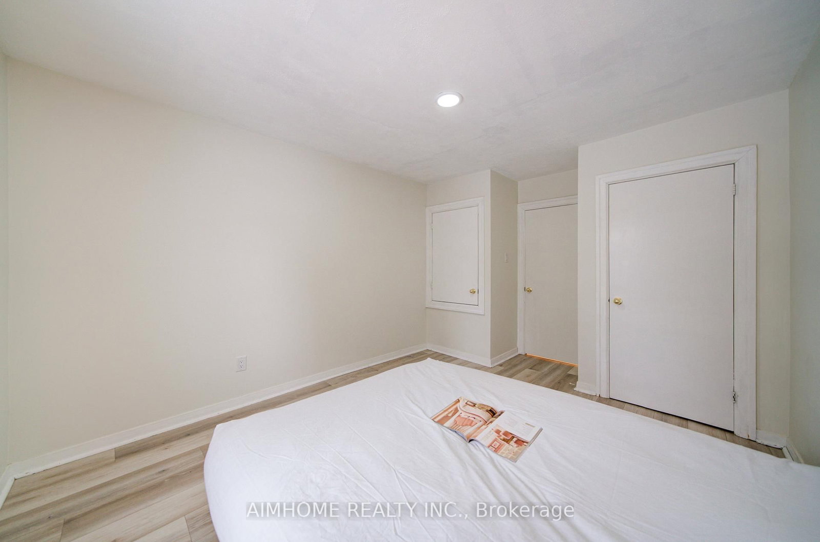 Detached House for sale at 222 Richmond Street, Richmond Hill, Ontario, L4C 3Y8 - Mill Pond - MLS: N13018466